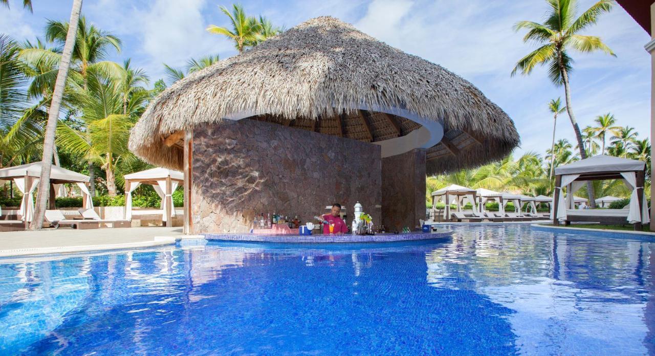 Majestic Colonial Punta Cana (Adults Only) Hotel Exterior photo The swim-up bar at the Grand Palladium Hotel